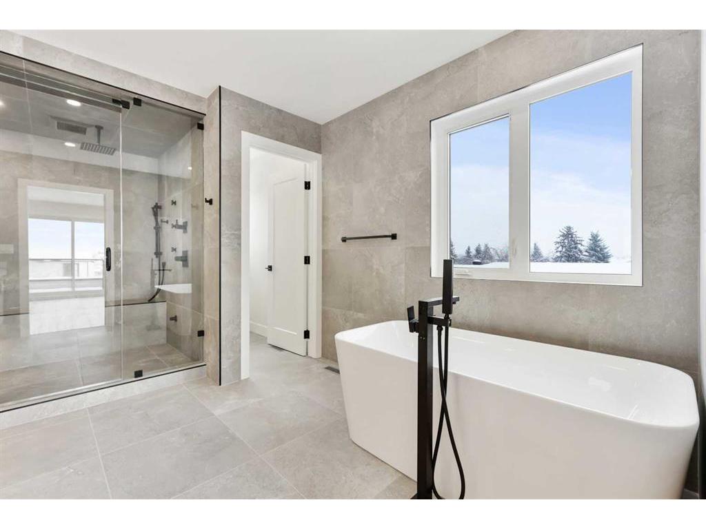









3536


7

Avenue Southwest,
Calgary,




AB
T3C 0C8

