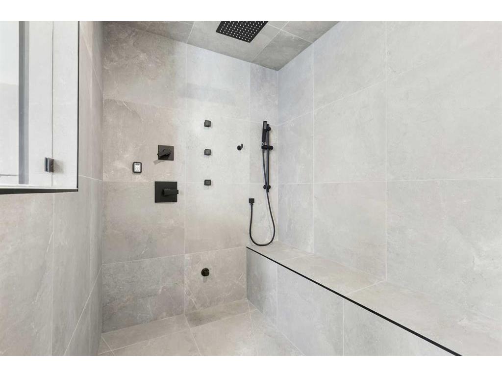 









3536


7

Avenue Southwest,
Calgary,




AB
T3C 0C8

