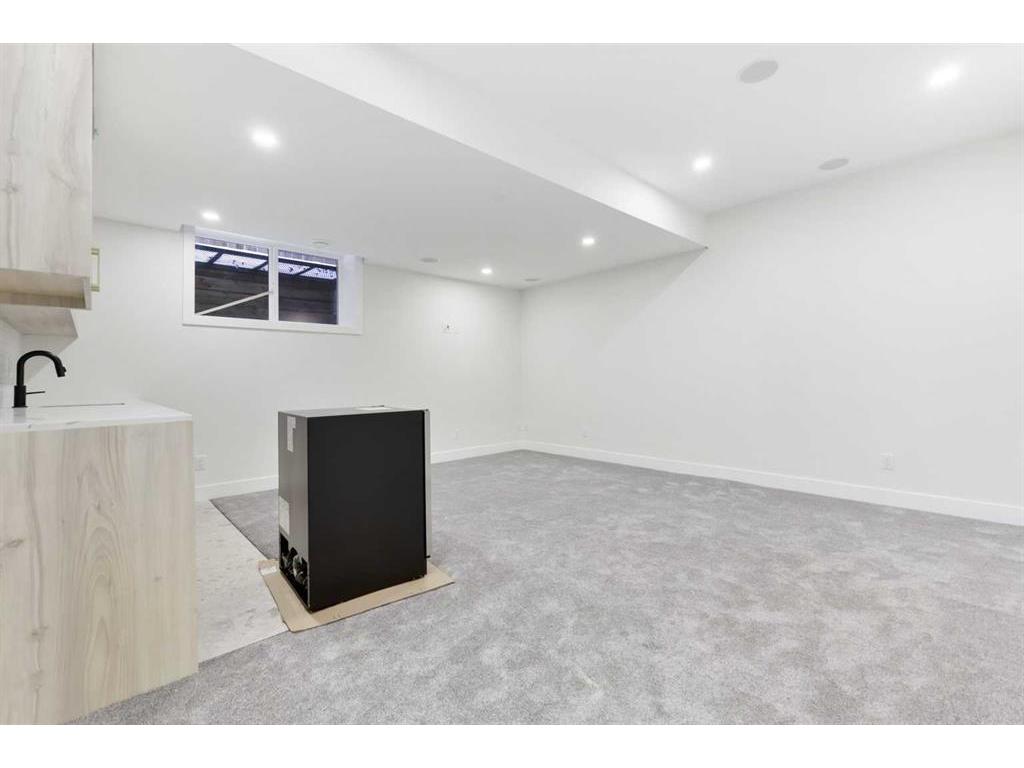 









3536


7

Avenue Southwest,
Calgary,




AB
T3C 0C8

