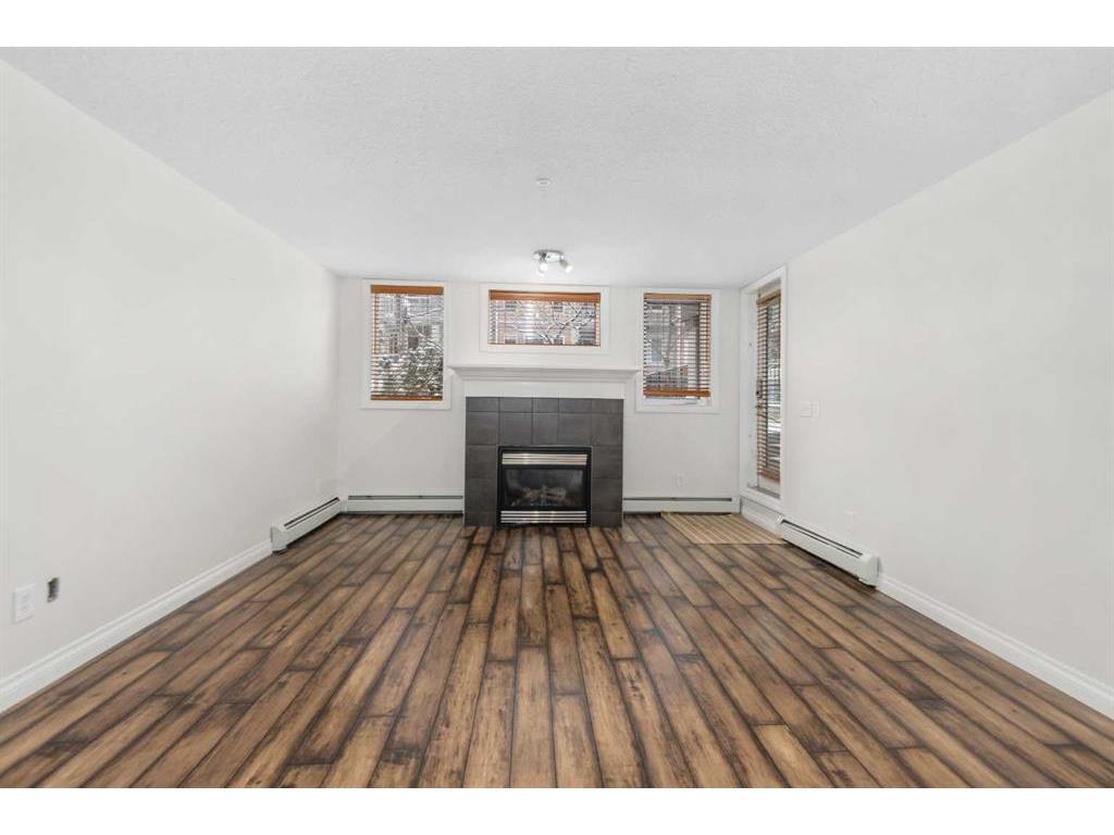 









2411


Erlton

Road Southwest, 107,
Calgary,




AB
T2S 2B9

