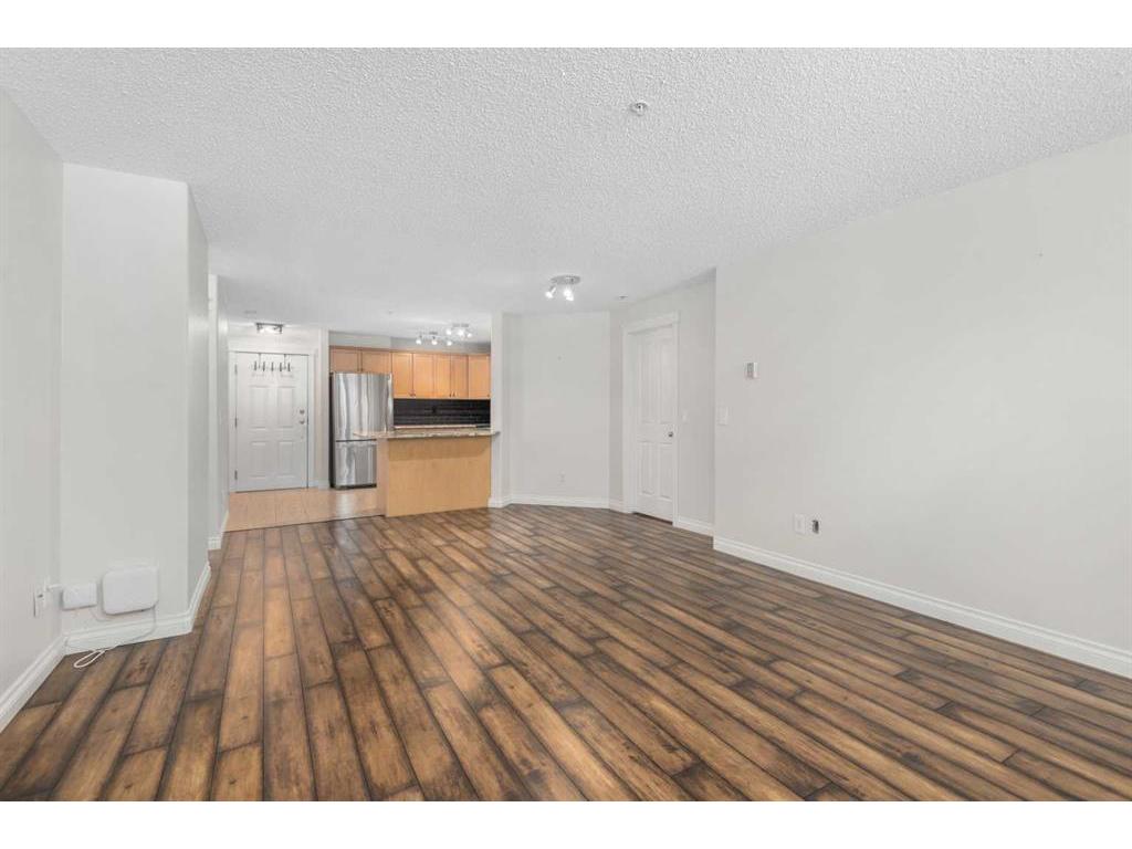 









2411


Erlton

Road Southwest, 107,
Calgary,




AB
T2S 2B9

