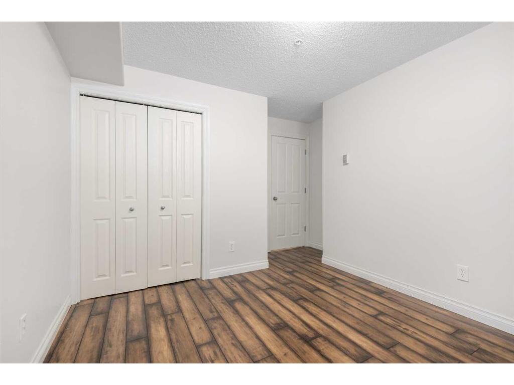 









2411


Erlton

Road Southwest, 107,
Calgary,




AB
T2S 2B9

