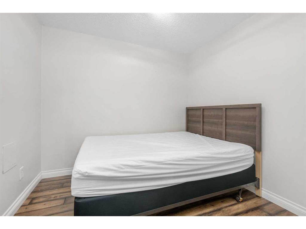 









2411


Erlton

Road Southwest, 107,
Calgary,




AB
T2S 2B9

