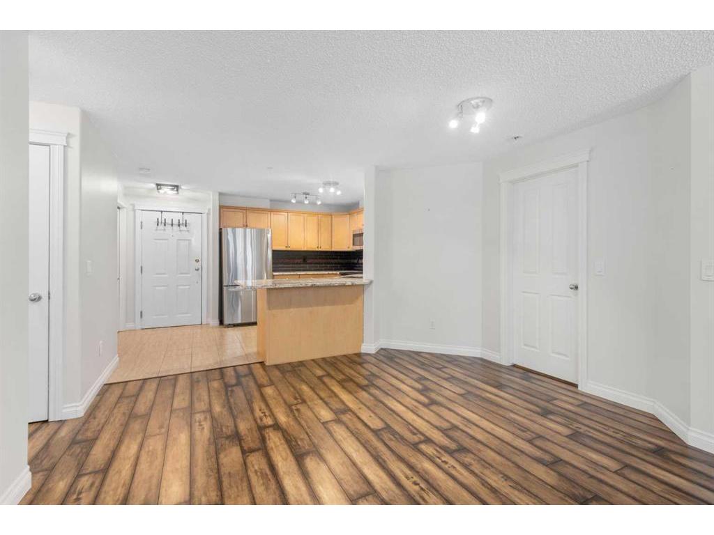 









2411


Erlton

Road Southwest, 107,
Calgary,




AB
T2S 2B9


