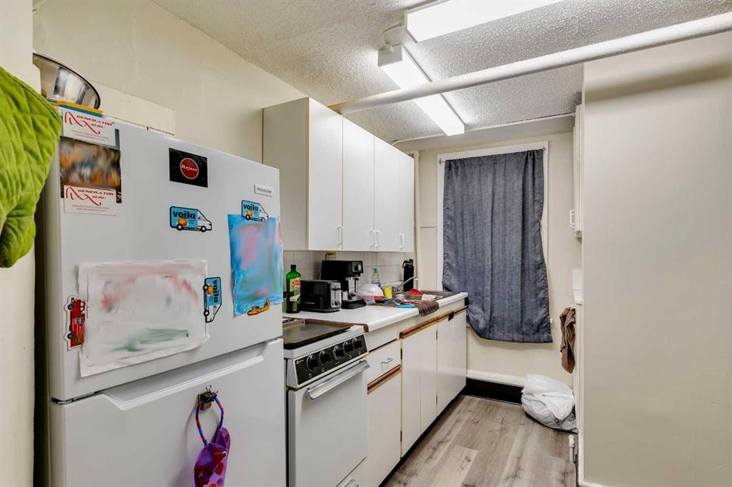 









2119


5

Street Southwest,
Calgary,




AB
T2S 2B5


