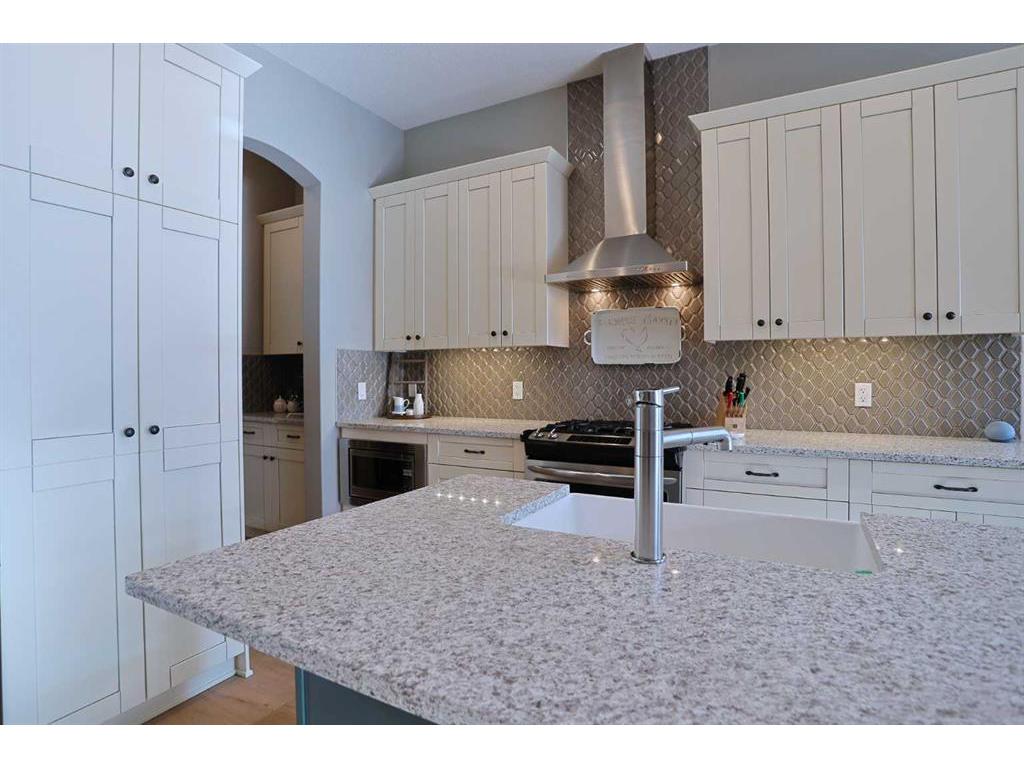 









812


Coopers

Crescent Southwest,
Airdrie,




AB
T4B 4C3

