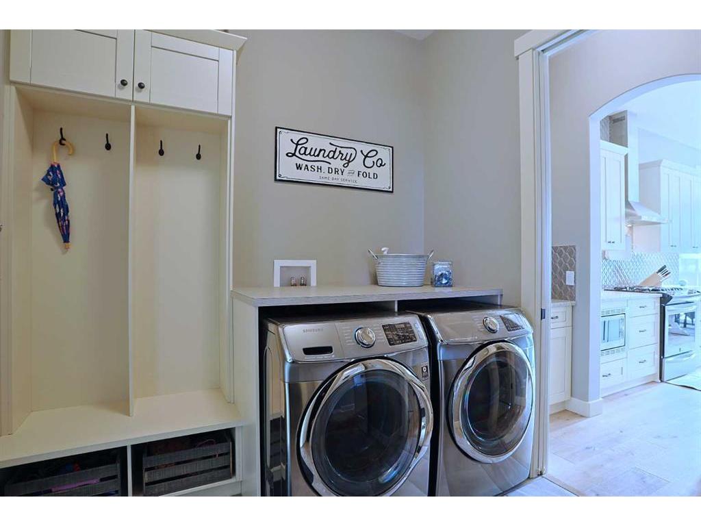 









812


Coopers

Crescent Southwest,
Airdrie,




AB
T4B 4C3

