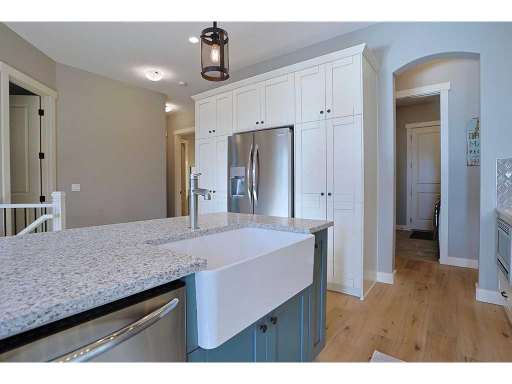 









812


Coopers

Crescent Southwest,
Airdrie,




AB
T4B 4C3

