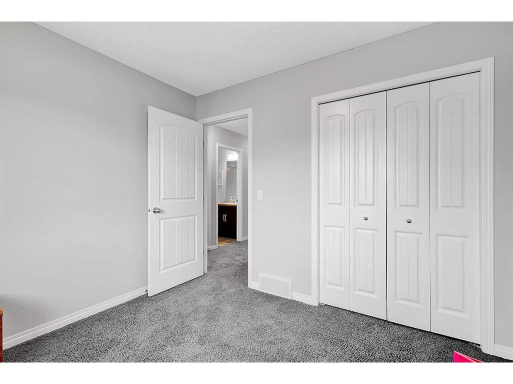 









1701


Legacy

Circle Southeast,
Calgary,




AB
T2X0X9

