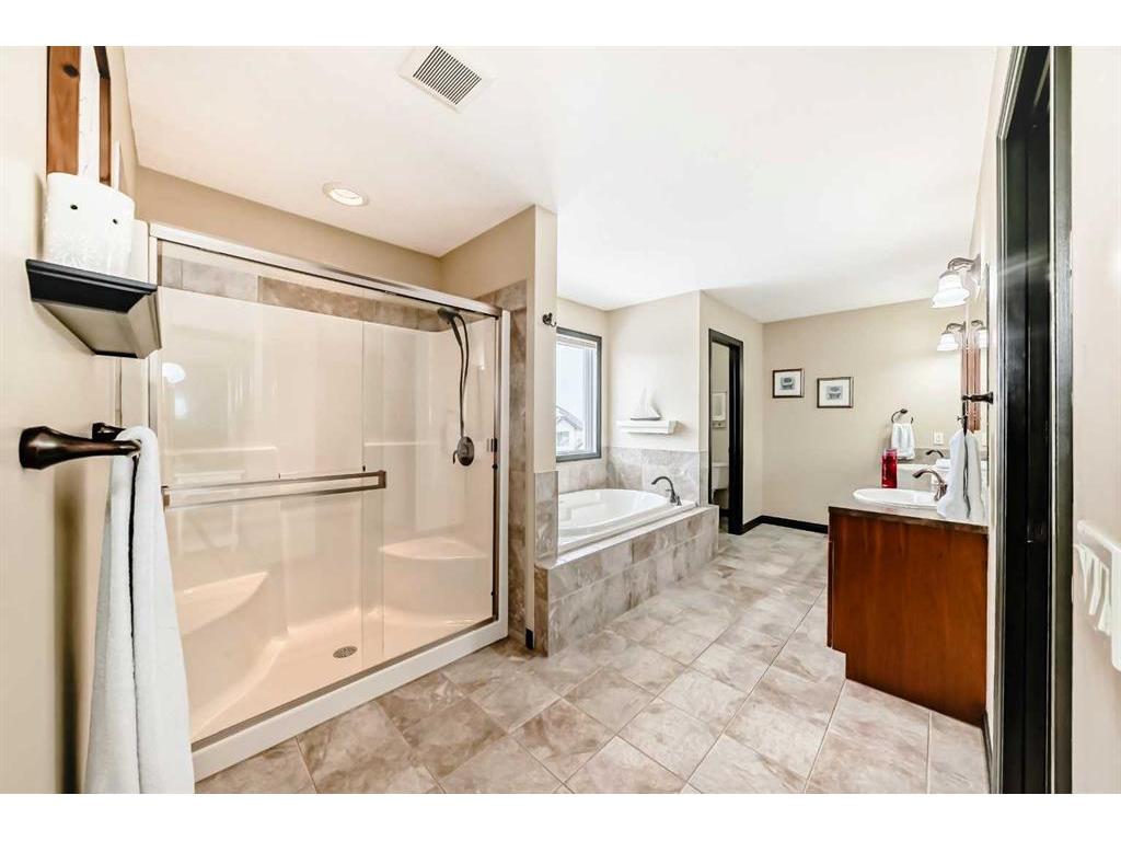 









224


Kincora

Point Northwest,
Calgary,




AB
T3R 0A5

