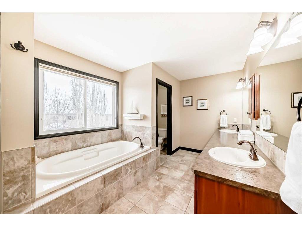 









224


Kincora

Point Northwest,
Calgary,




AB
T3R 0A5

