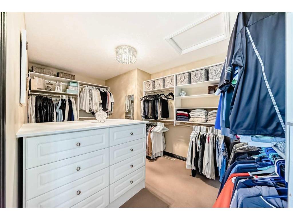 









224


Kincora

Point Northwest,
Calgary,




AB
T3R 0A5

