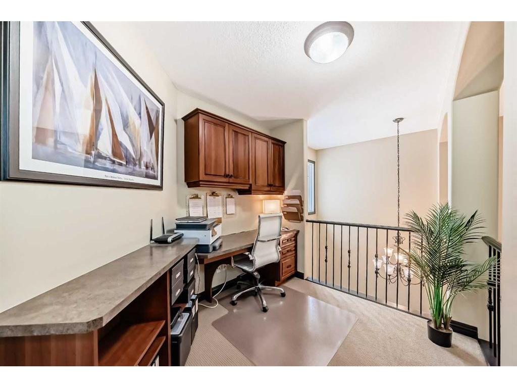 









224


Kincora

Point Northwest,
Calgary,




AB
T3R 0A5

