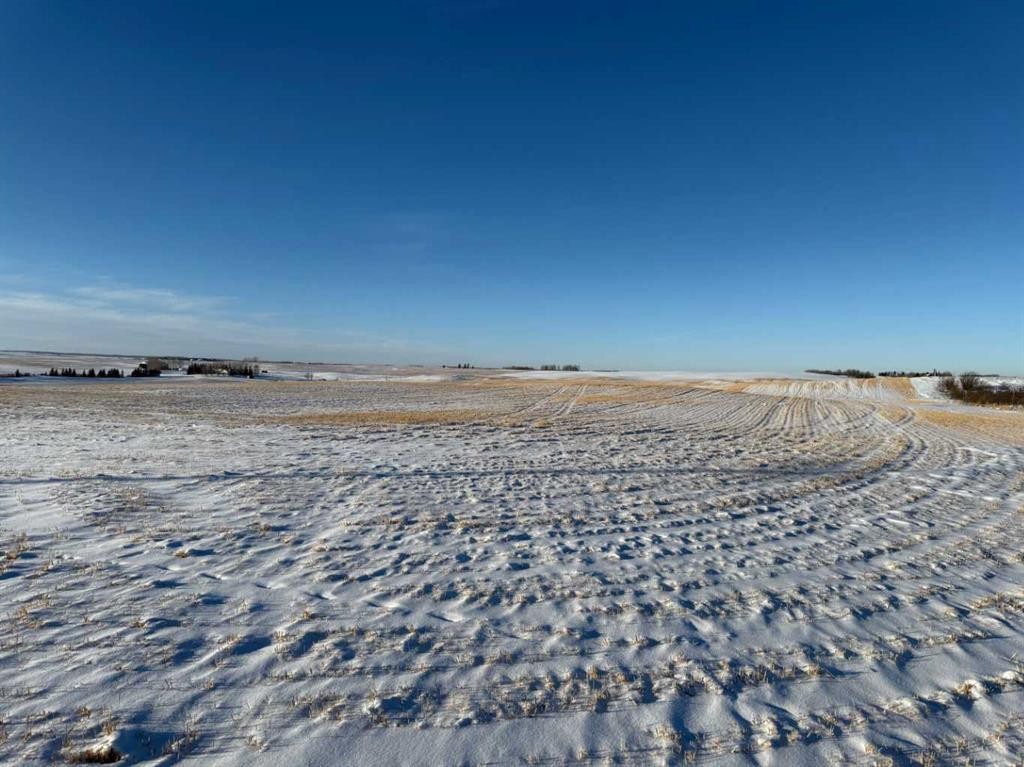 









143.29 acres


corner of  Hwy 567 and Lochend road

,
Rural Rocky View County,







AB
T4C 2H6

