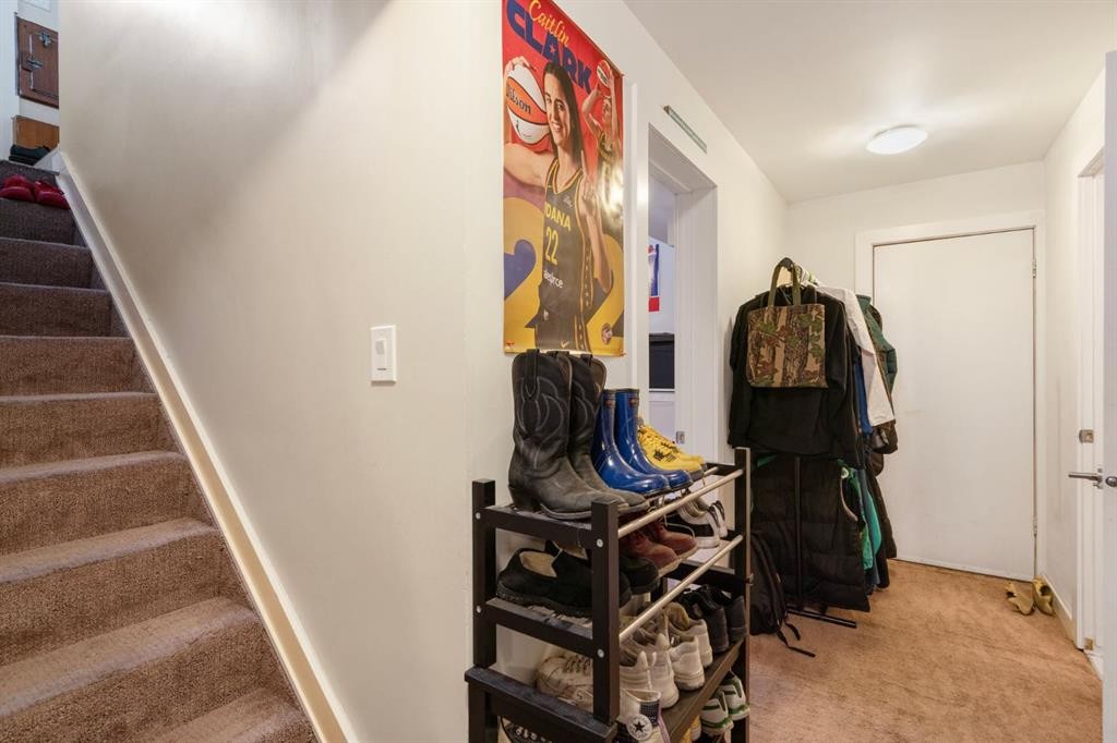 









206


43

Avenue Southwest,
Calgary,




AB
T2S 1A9

