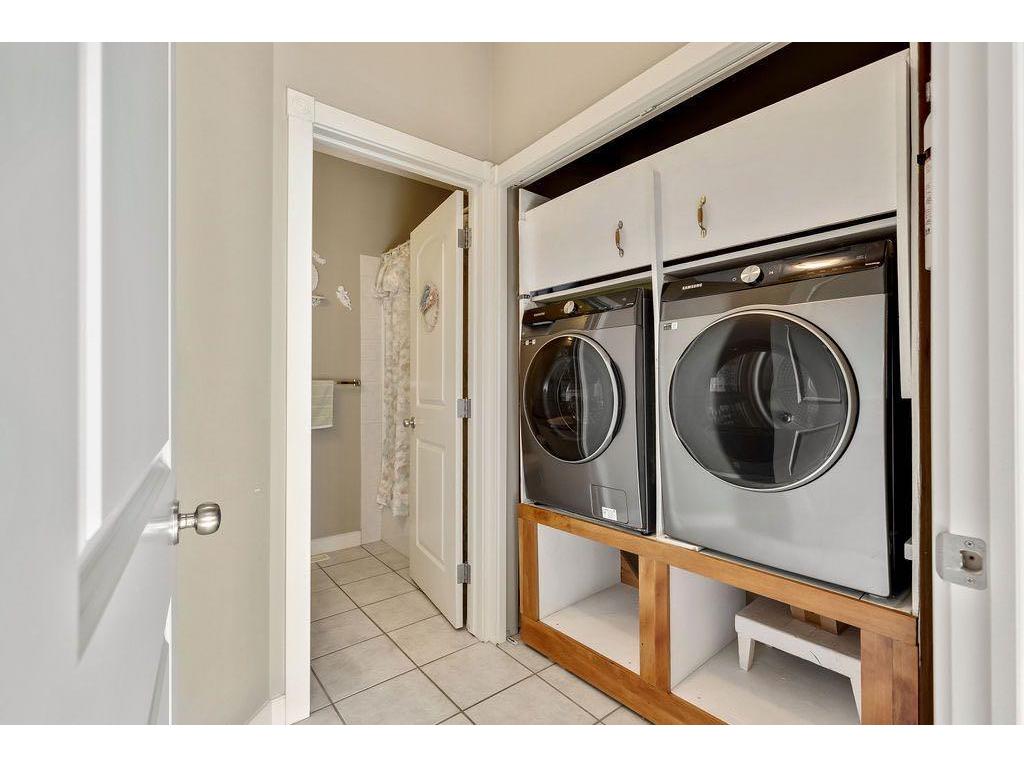 









1025


3

Street Southwest,
Diamond Valley,




AB
T0L0H0

