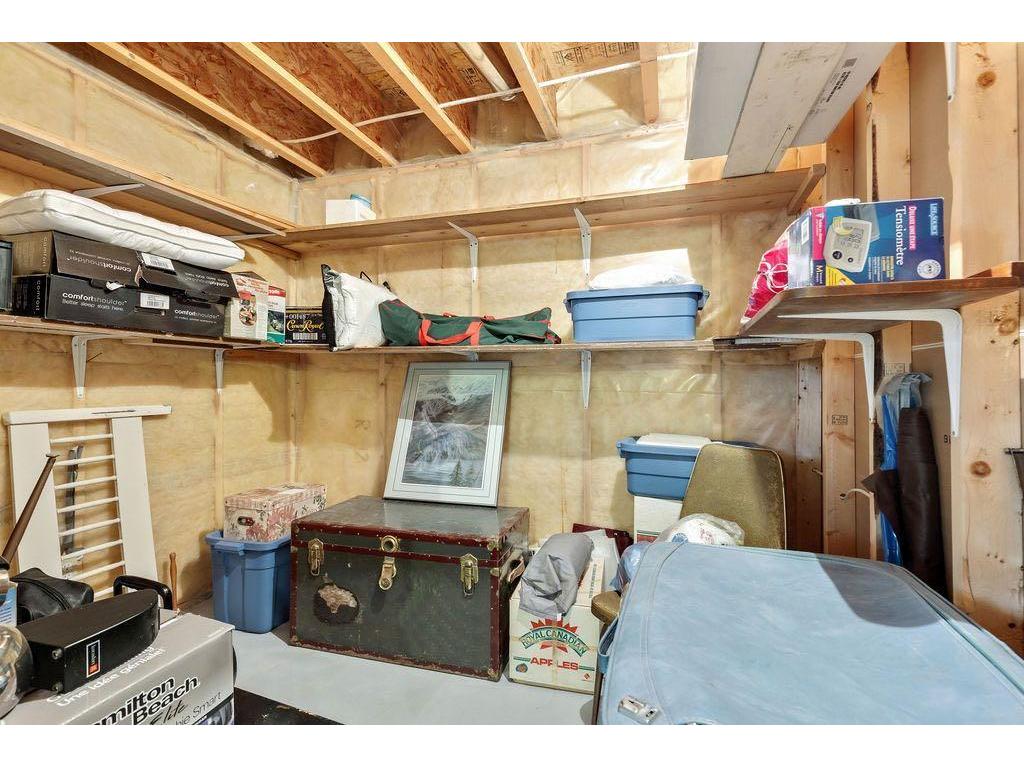 









1025


3

Street Southwest,
Diamond Valley,




AB
T0L0H0

