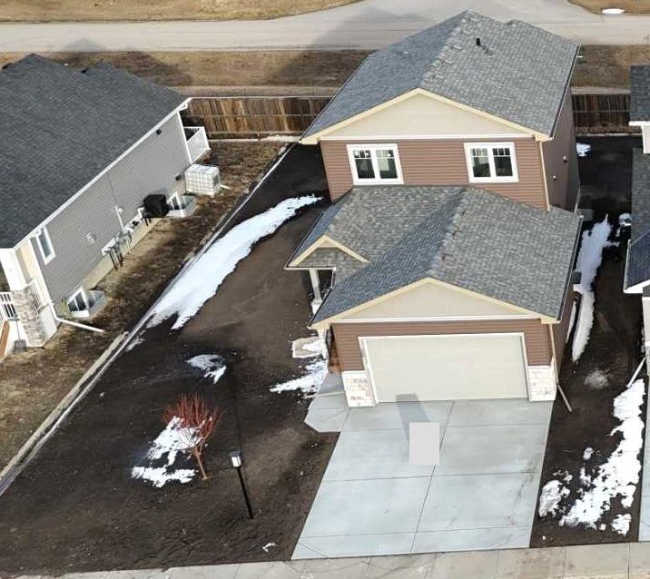 









30


Clover

Crescent,
Beiseker,




AB
T0M0G0

