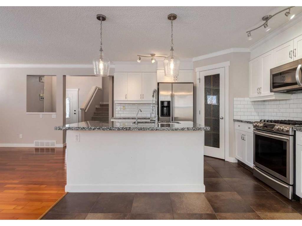 









223


Copperfield

Green Southeast,
Calgary,




AB
T2Z 4T9

