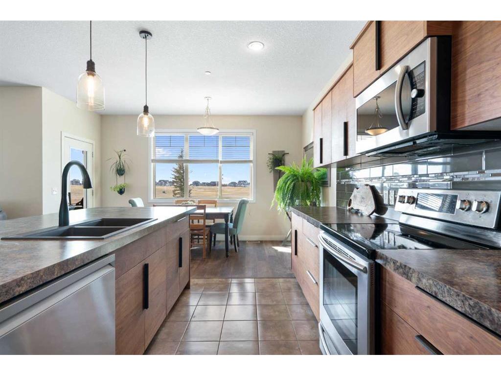 









221


Muirfield

Boulevard,
Lyalta,




AB
T0J1Y1

