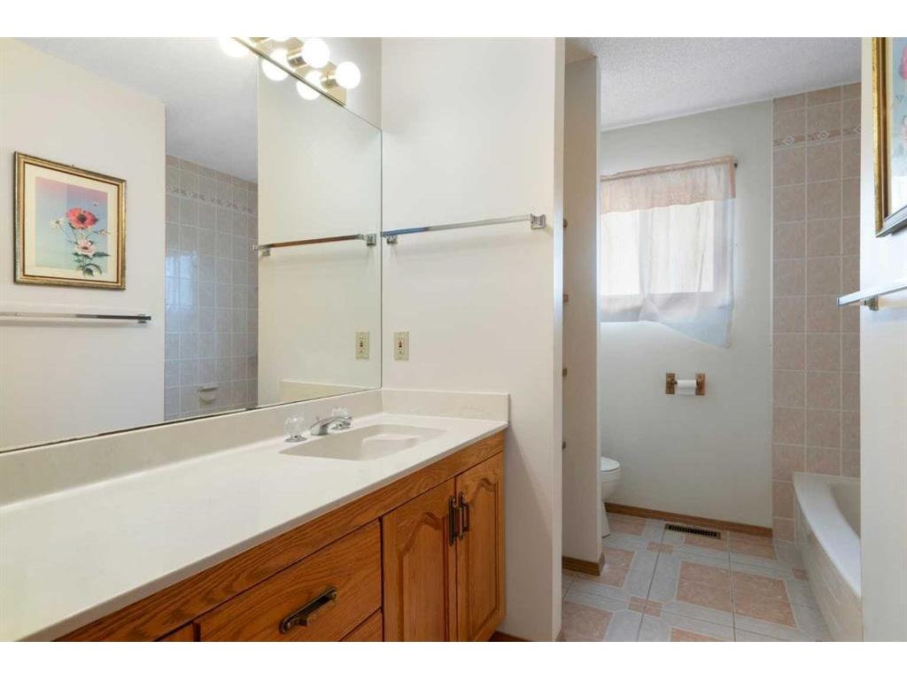 









106


Sienna Hills

Drive Southwest,
Calgary,




AB
T3H 2C8

