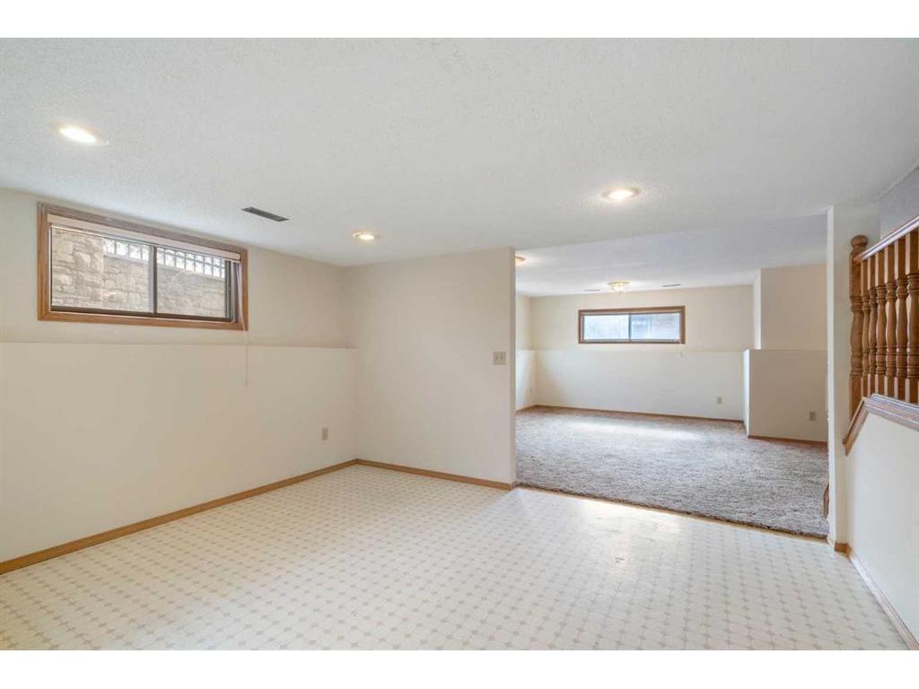 









106


Sienna Hills

Drive Southwest,
Calgary,




AB
T3H 2C8

