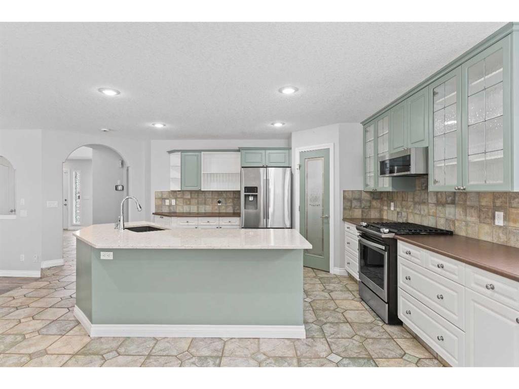 









11


Bow Ridge

Road,
Cochrane,




AB
T4C 1T4

