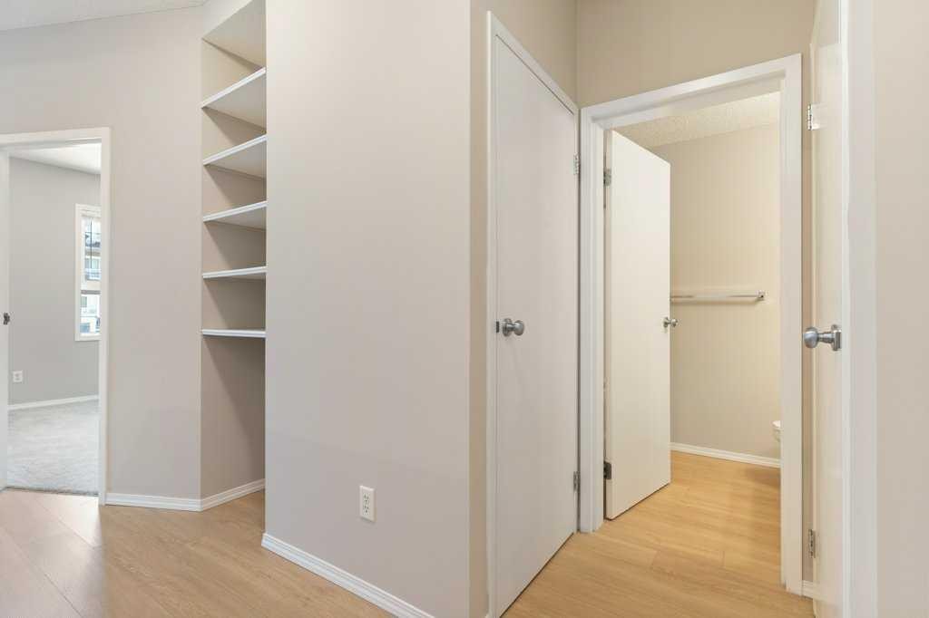 









73


Erin Woods

Court Southeast, 1107,
Calgary,




AB
T2B 3V2

