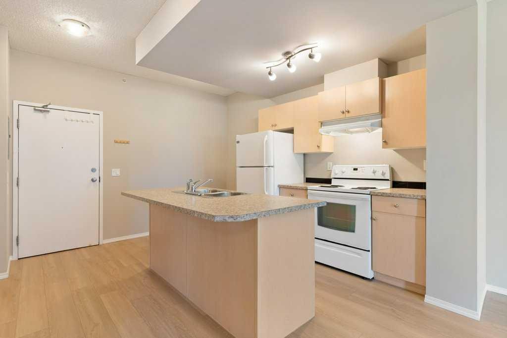 









73


Erin Woods

Court Southeast, 1107,
Calgary,




AB
T2B 3V2

