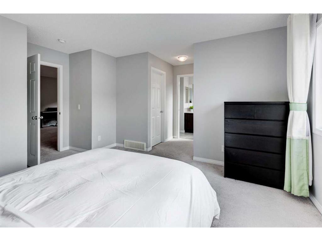 









53


Walgrove

Green Southeast,
Calgary,




AB
T2X 2J1

