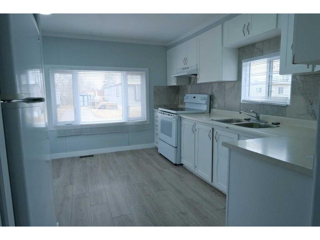 









6220


17

Avenue Southeast, 24,
Calgary,




AB
T2A 0W6


