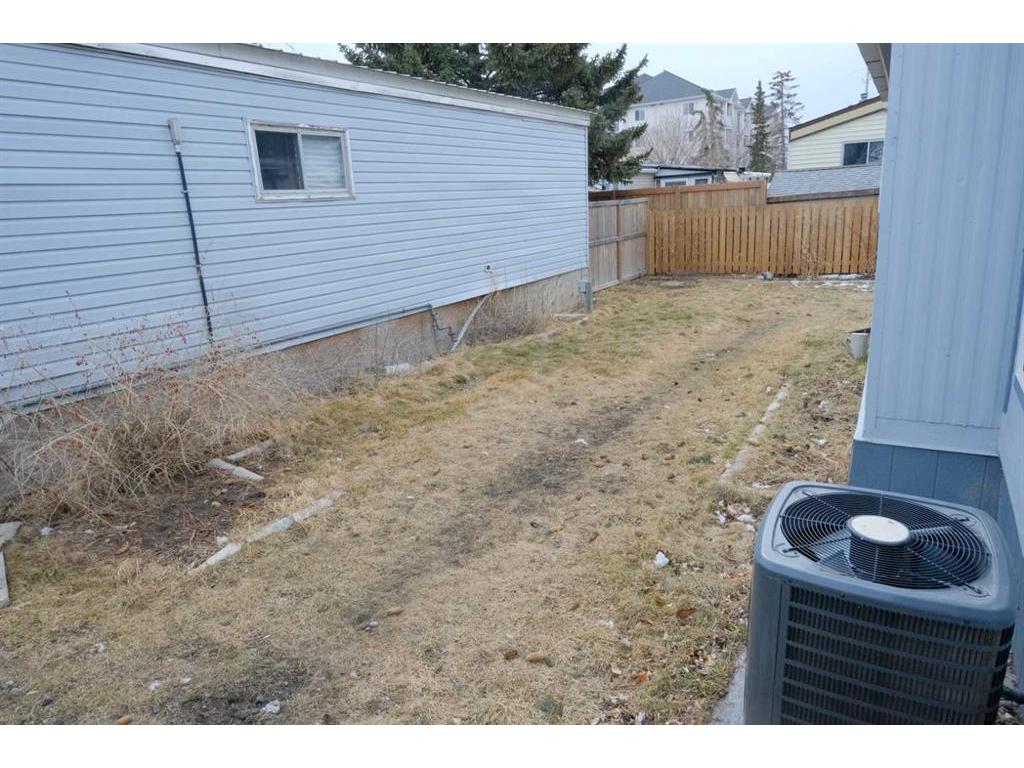 









6220


17

Avenue Southeast, 24,
Calgary,




AB
T2A 0W6

