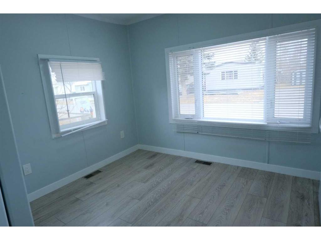 









6220


17

Avenue Southeast, 24,
Calgary,




AB
T2A 0W6

