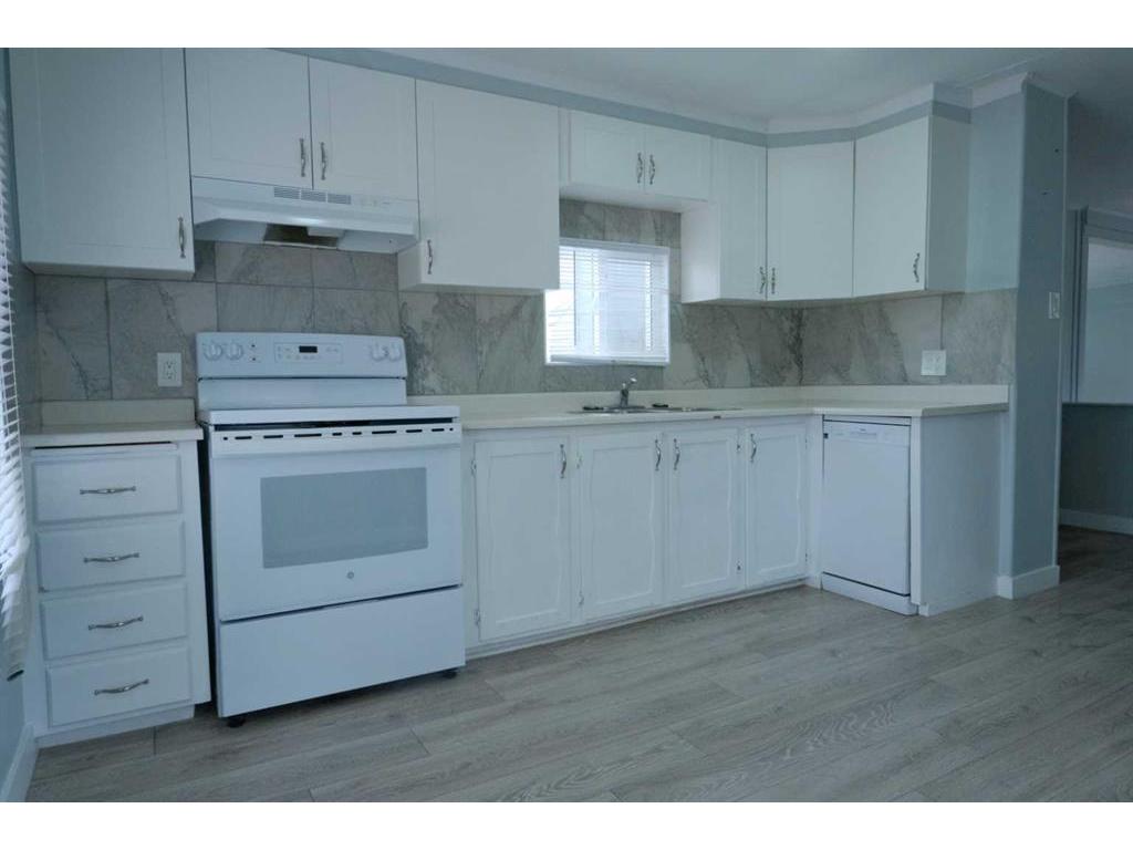 









6220


17

Avenue Southeast, 24,
Calgary,




AB
T2A 0W6

