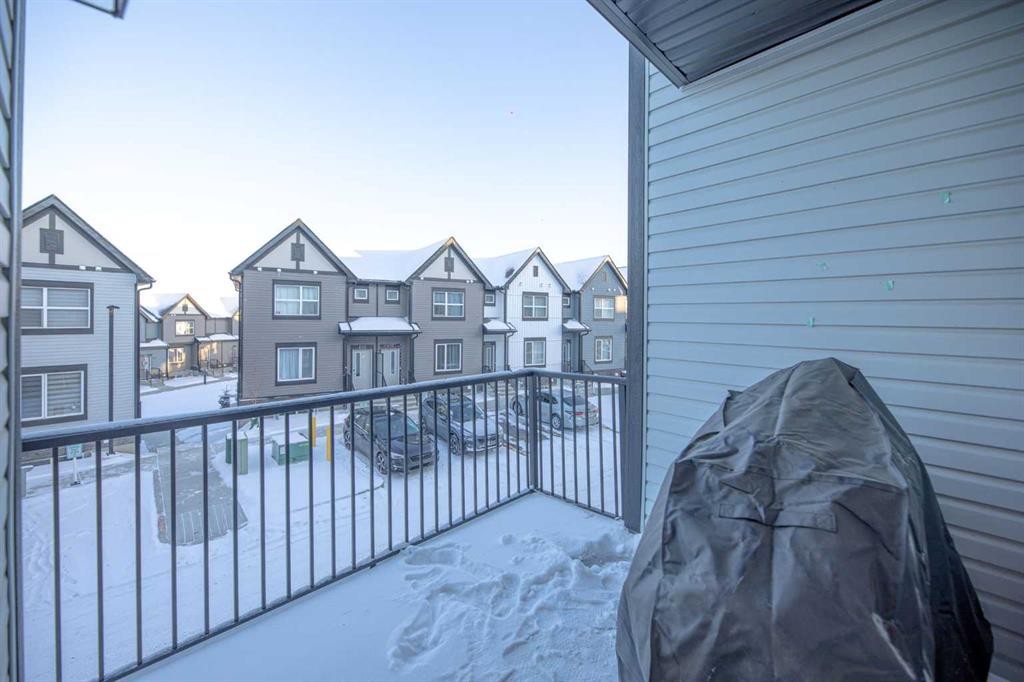 









44


Evanscrest

Manor Northwest,
Calgary,




AB
T3P 0Y1

