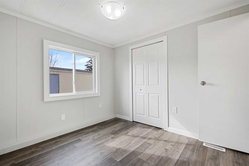 









6220


17

Avenue Southeast, 296,
Calgary,




AB
T2A 0W6

