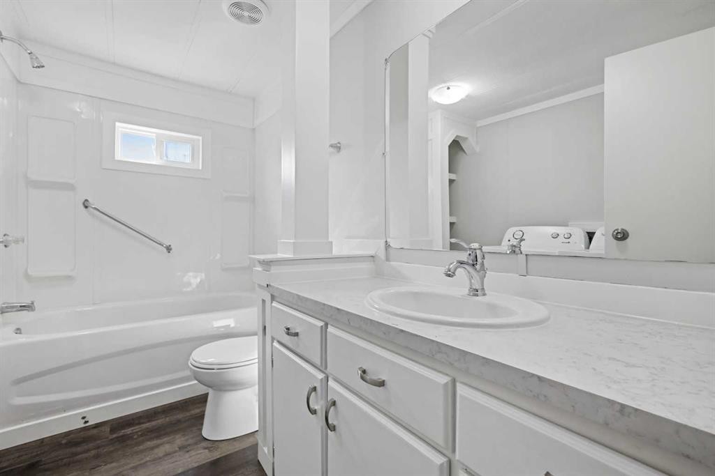 









6220


17

Avenue Southeast, 296,
Calgary,




AB
T2A 0W6

