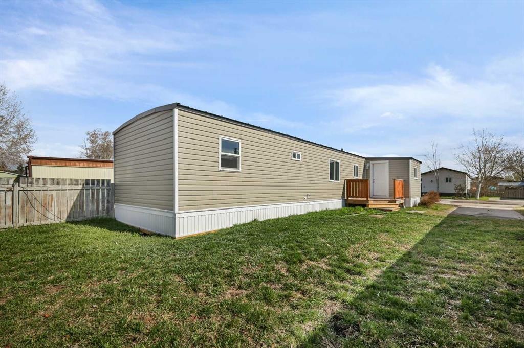









6220


17

Avenue Southeast, 296,
Calgary,




AB
T2A 0W6

