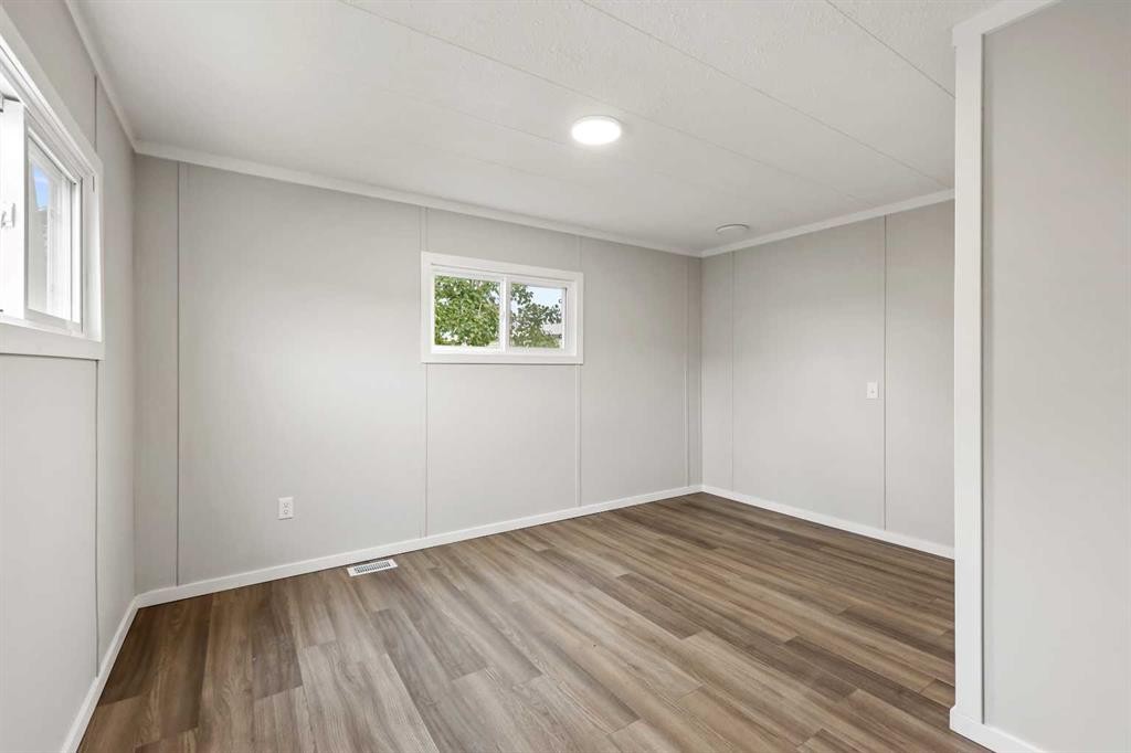 









6220


17

Avenue Southeast, 358,
Calgary,




AB
T2A 7H4

