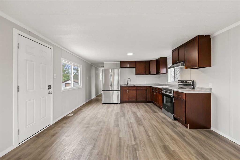 









6220


17

Avenue Southeast, 358,
Calgary,




AB
T2A 7H4

