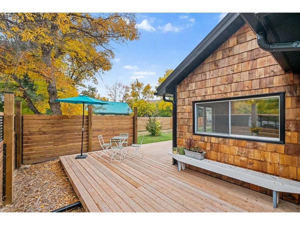









260


2

Avenue,
Drumheller,




AB
T0J 1B0

