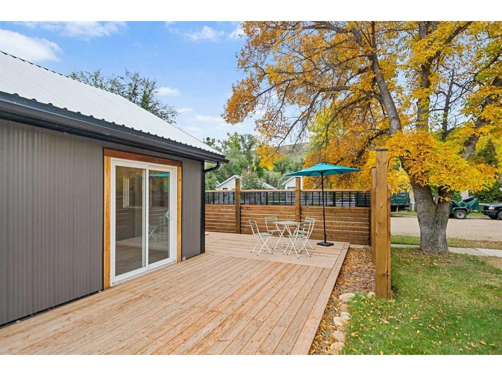 









260


2

Avenue,
Drumheller,




AB
T0J 1B0

