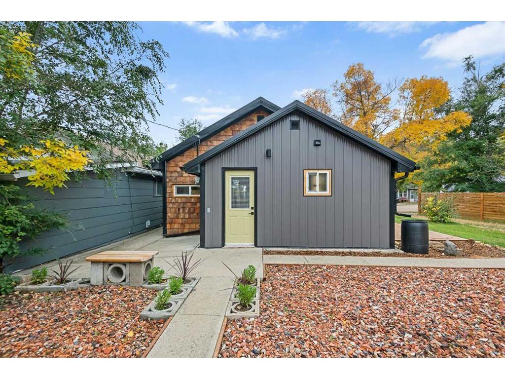 









260


2

Avenue,
Drumheller,




AB
T0J 1B0


