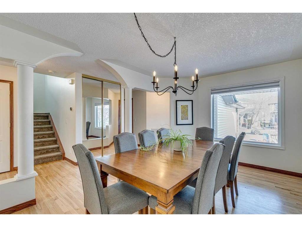 









3737


Douglas Ridge

Way Southeast,
Calgary,




AB
T2Z3C3

