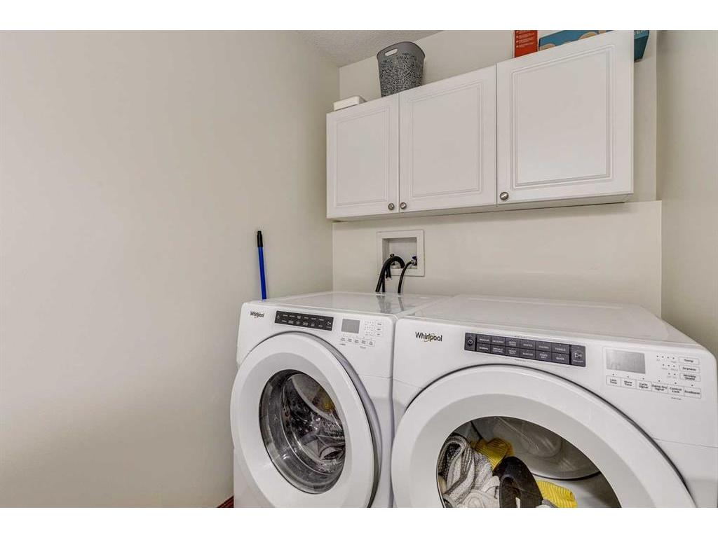 









3737


Douglas Ridge

Way Southeast,
Calgary,




AB
T2Z3C3


