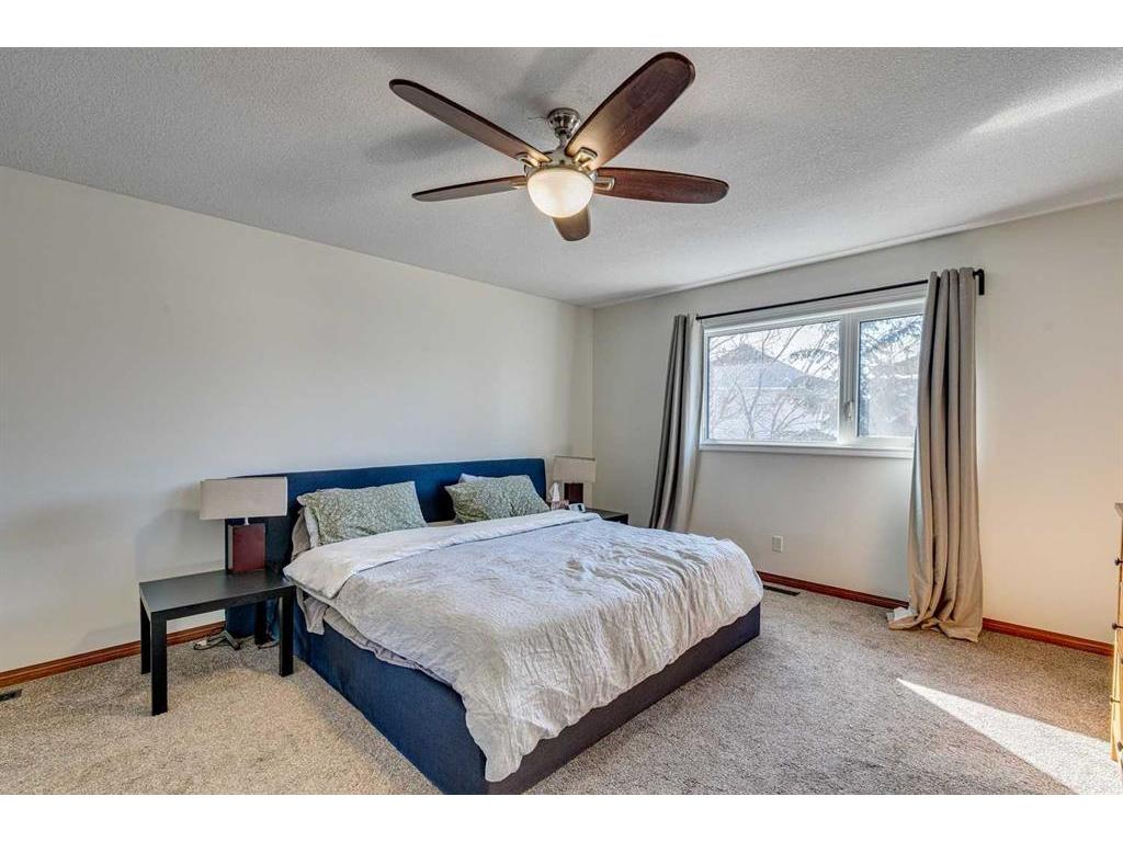









3737


Douglas Ridge

Way Southeast,
Calgary,




AB
T2Z3C3

