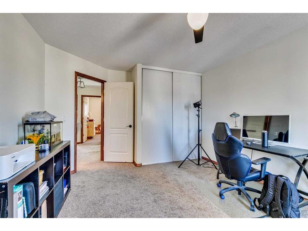 









3737


Douglas Ridge

Way Southeast,
Calgary,




AB
T2Z3C3

