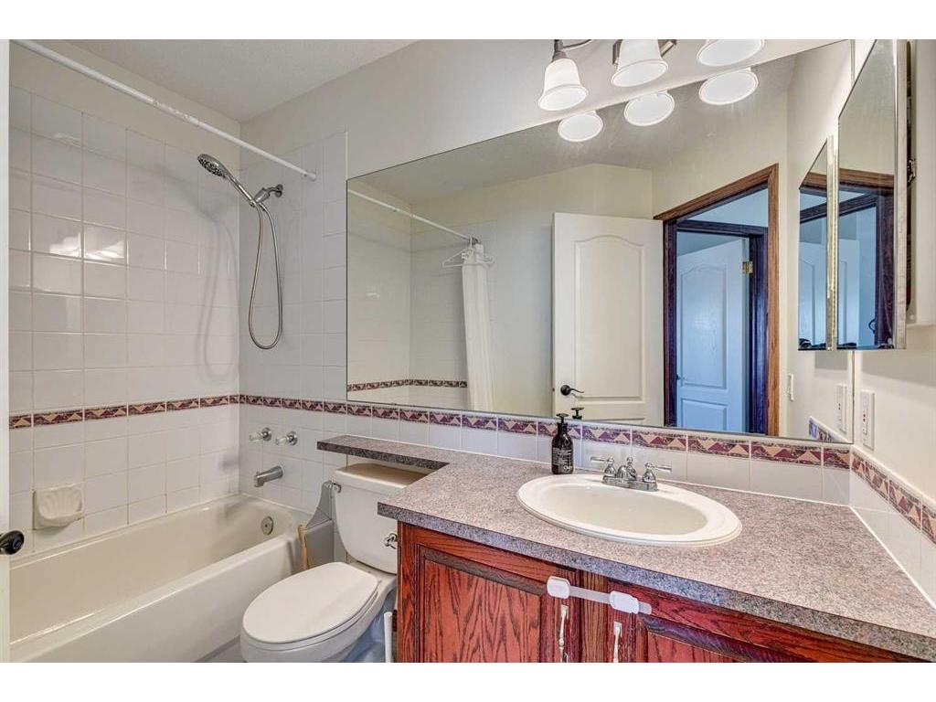 









3737


Douglas Ridge

Way Southeast,
Calgary,




AB
T2Z3C3

