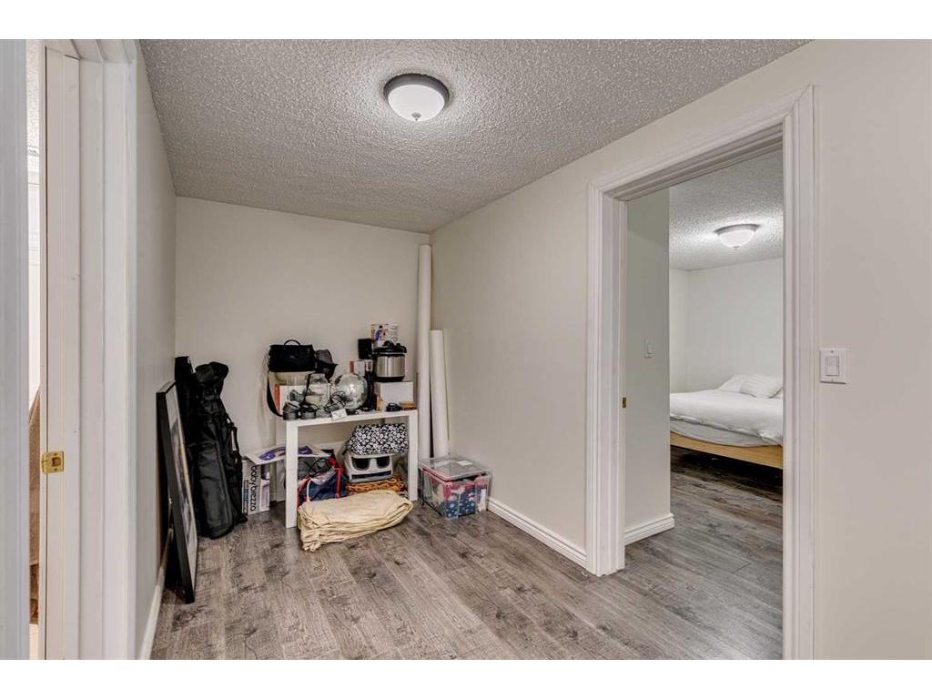 









3737


Douglas Ridge

Way Southeast,
Calgary,




AB
T2Z3C3

