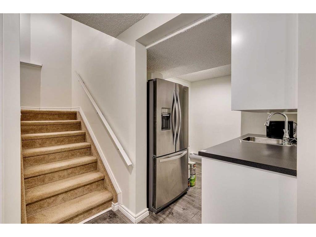 









3737


Douglas Ridge

Way Southeast,
Calgary,




AB
T2Z3C3

